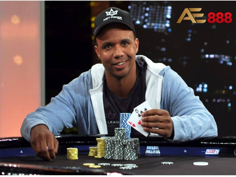 Phil Ivey nổi tiếng với kỹ thuật chơi và những tai tiếng Phil Ivey nổi tiếng với kỹ thuật chơi và những tai tiếng