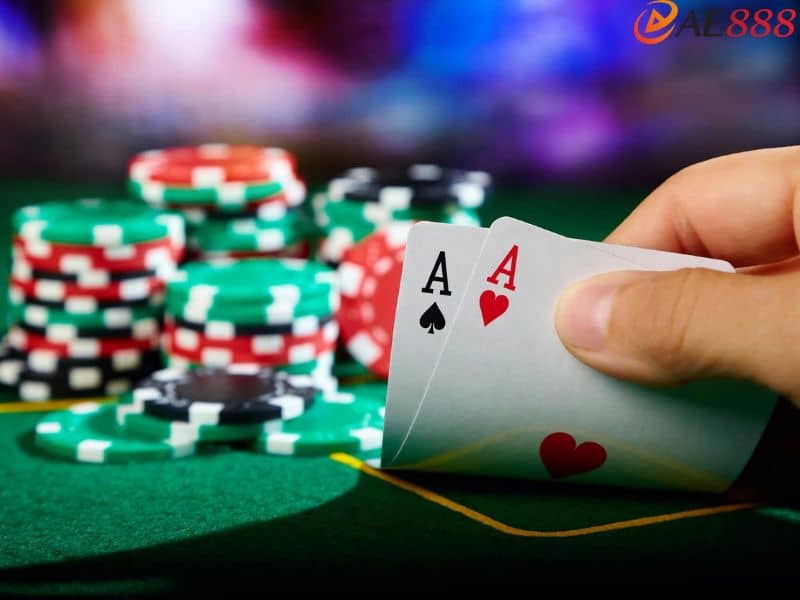 Có nhiều hình thức Poker nhưng cần lưu ý nắm rõ thuật ngữ Có nhiều hình thức Poker nhưng cần lưu ý nắm rõ thuật ngữ