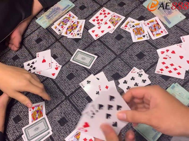 Lựa chọn bàn chơi đông khi cá cược Lựa chọn bàn chơi đông khi cá cược